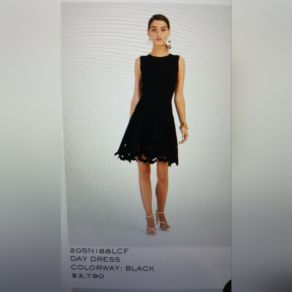 ♧$3,790 OSCAR DE LA RENTA NEW 2020 BLACK FLOWER CUT OUT KNIT DRESS US M L - Picture 13 of 14